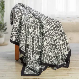 Celtic Heritage Wool Throw Blanket - Navy