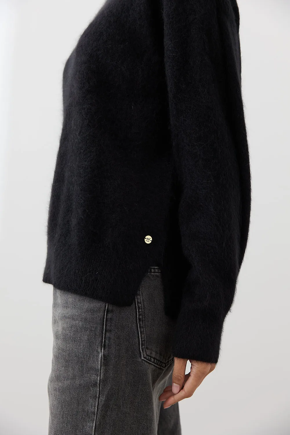 Cyra Sweater