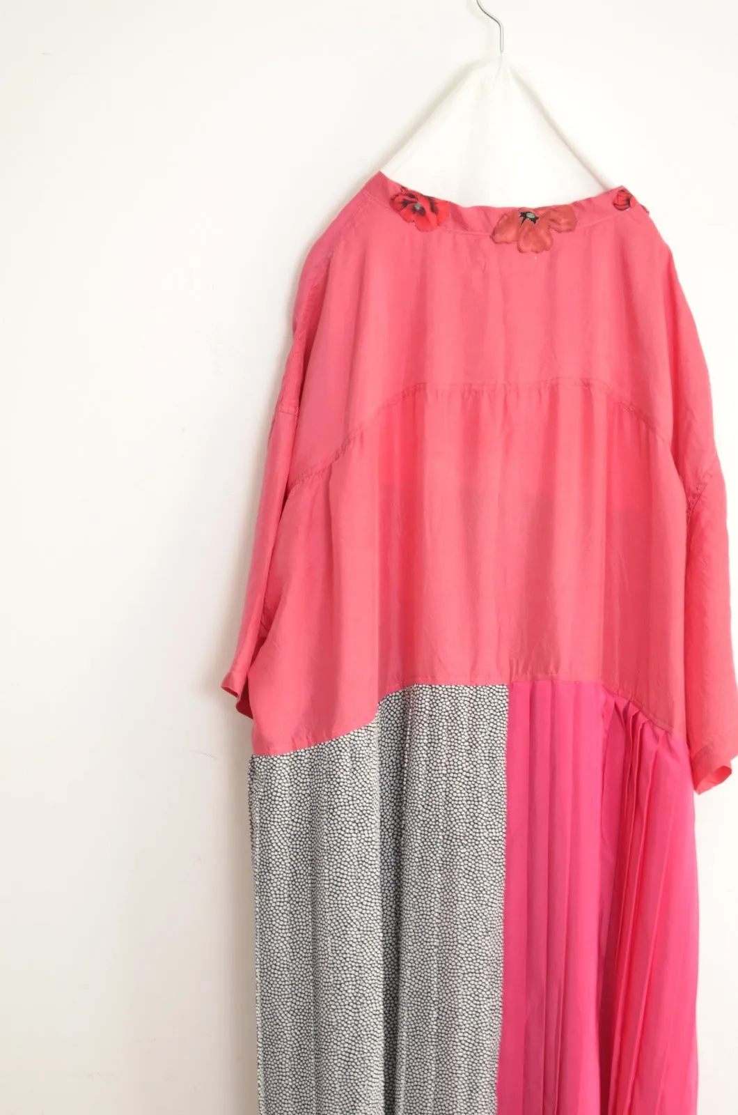 FLOWER PATCH ROBE / PNK