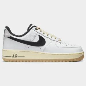 Nike Women's Air Force 1 '07 LX DR0148 101