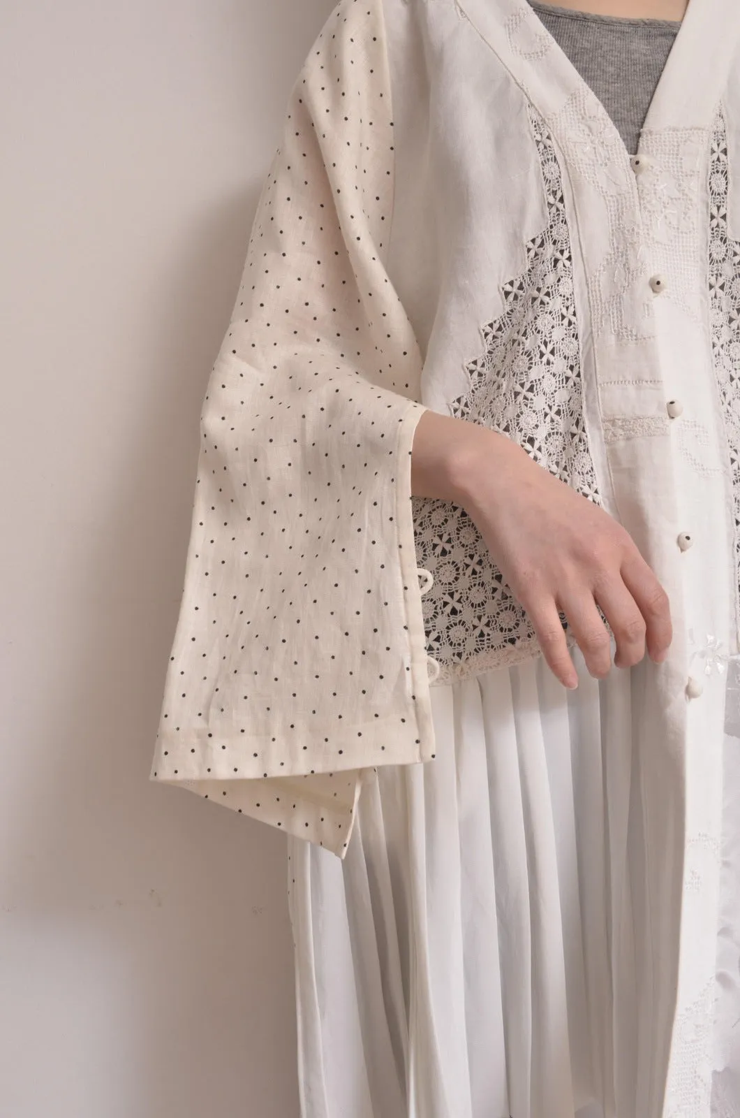 PLEATS C/D	DOT _001