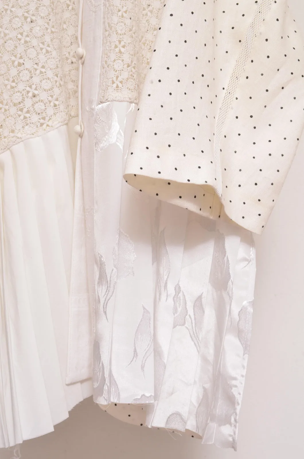 PLEATS C/D	DOT _001