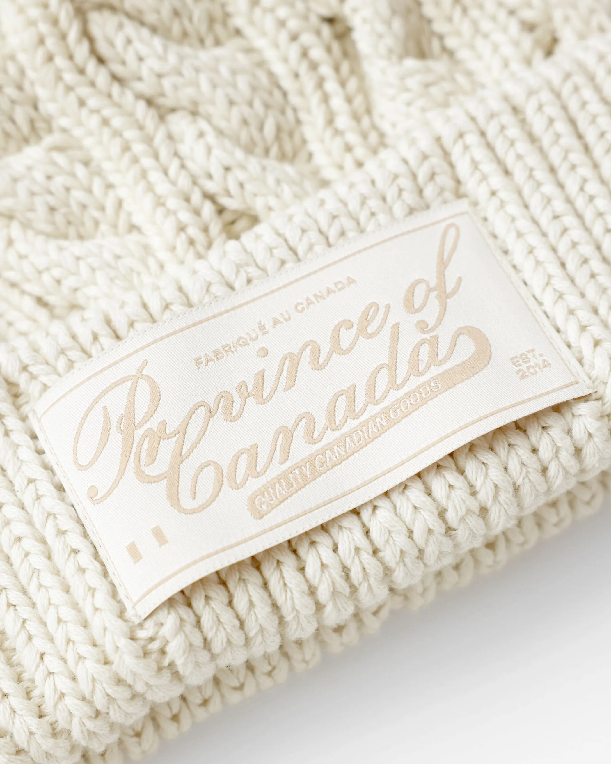 Pompom Cable Knit Toque