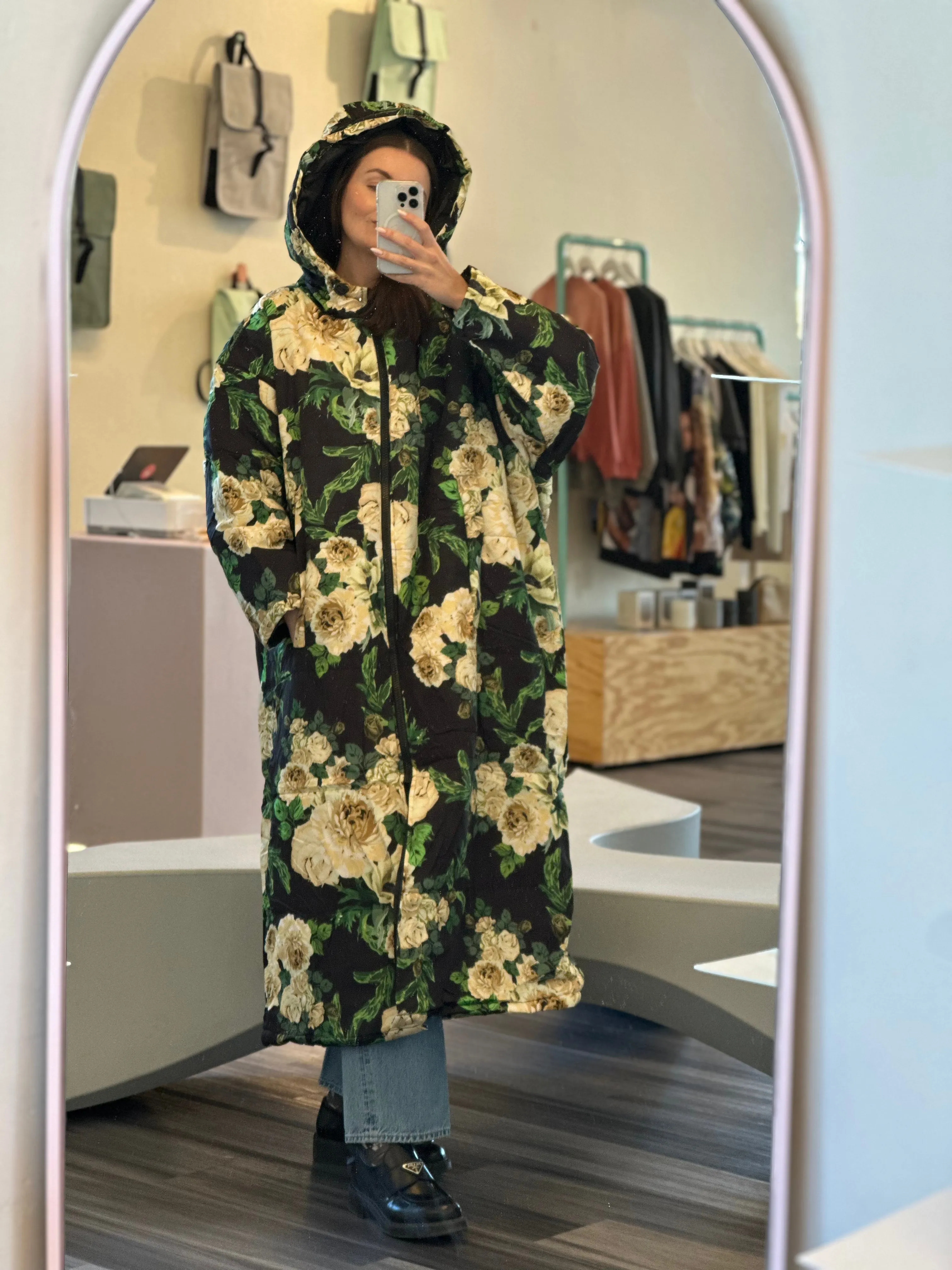 SittingSuits Jacket Wearable Blanket | Winter Garden