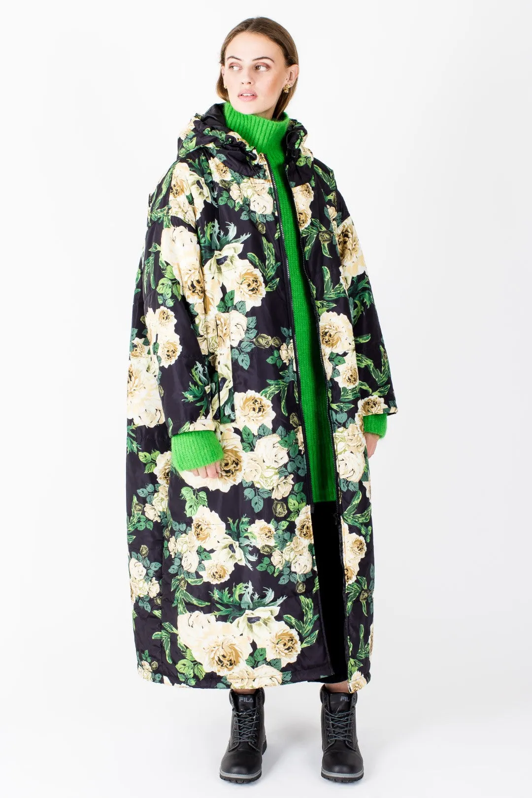 SittingSuits Jacket Wearable Blanket | Winter Garden