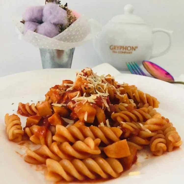 The White Ombre Cafe