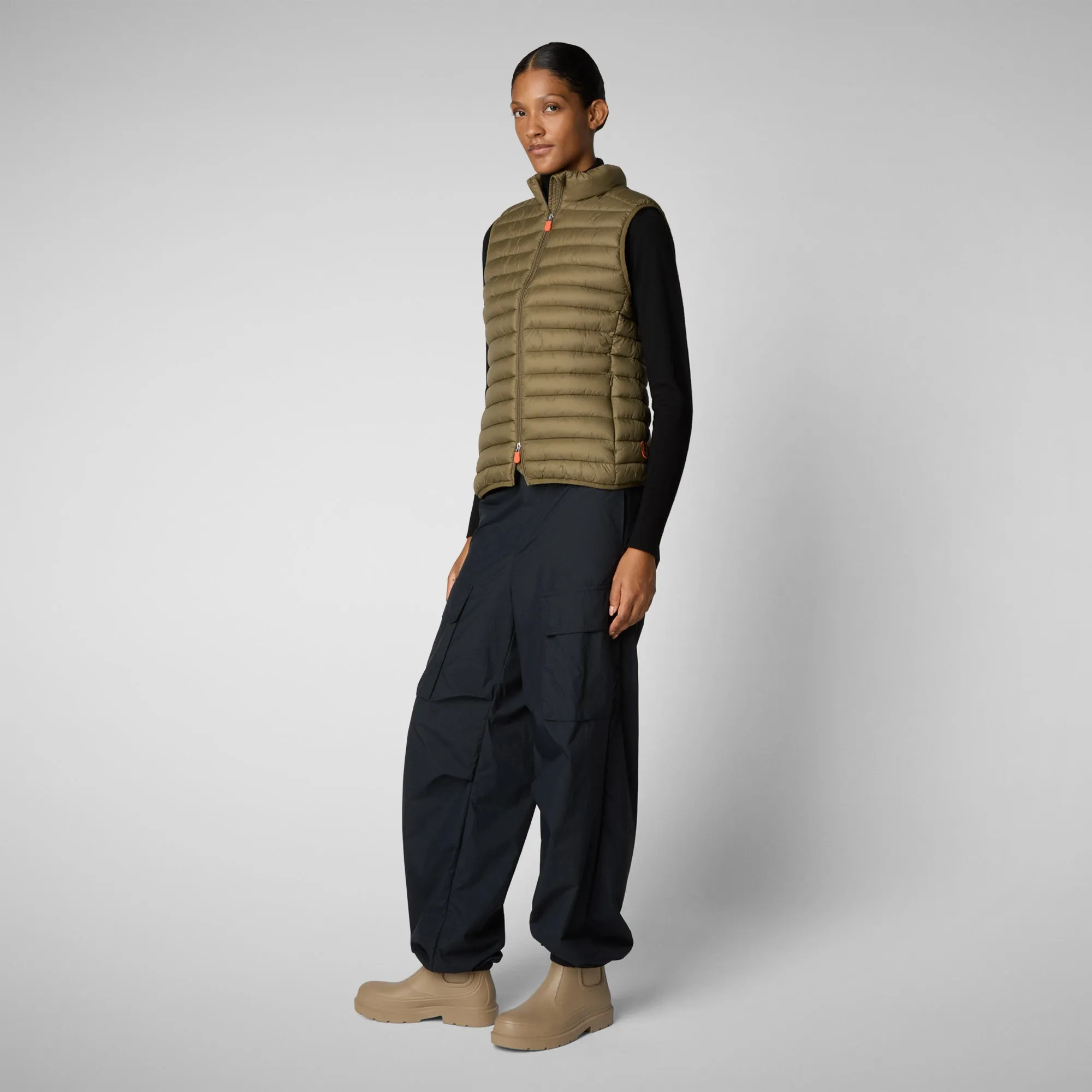 Women's Animal free Puffer Vest Charlotte in Husk Green