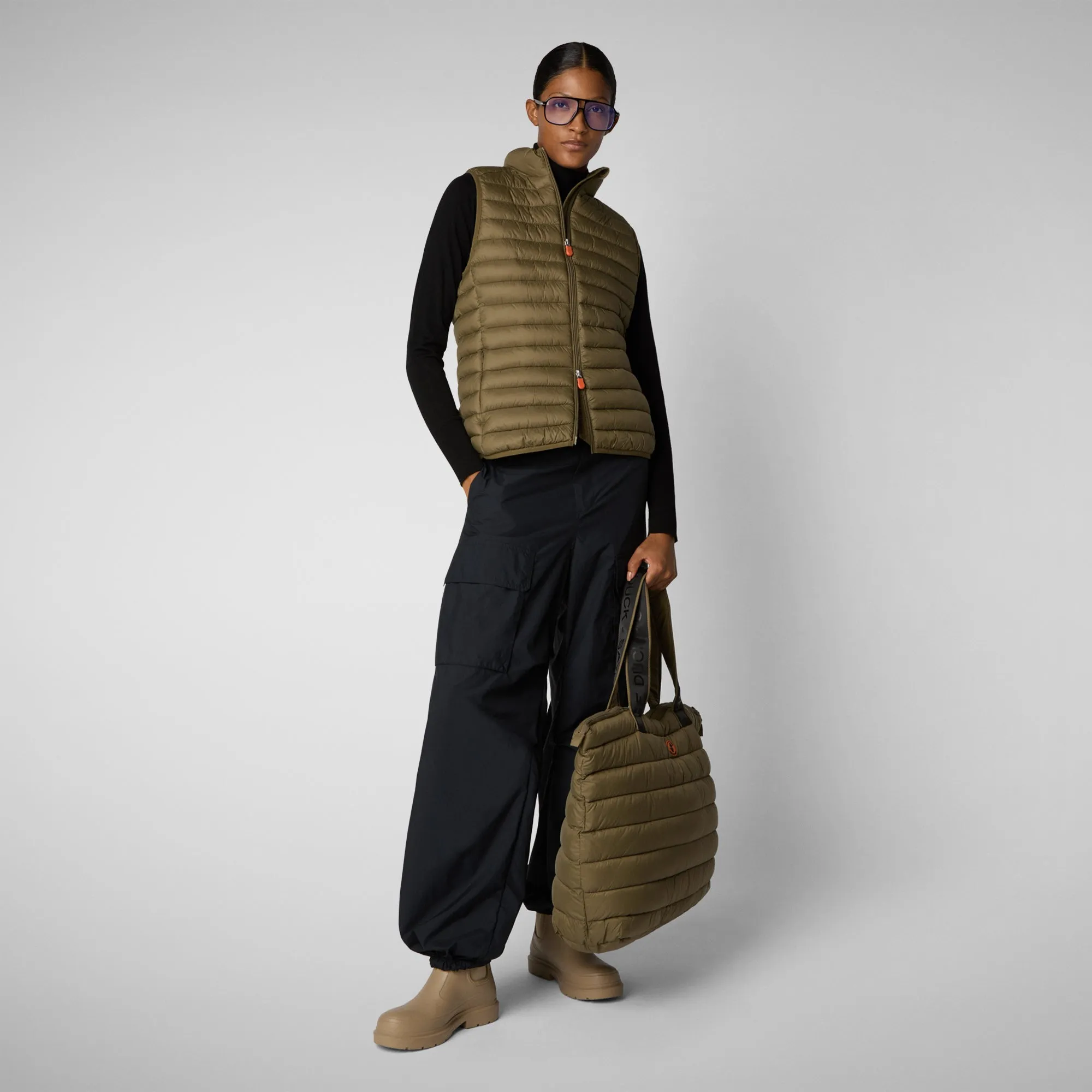 Women's Animal free Puffer Vest Charlotte in Husk Green