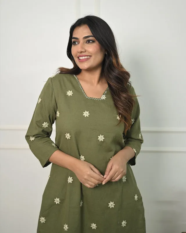 Women's Cotton Floral Embroidered Straight Kurta Set With Pant